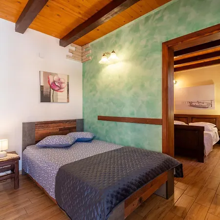 Stone Tea With Pool Villa Posedarje