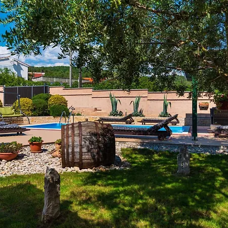 Stone Tea With Pool Posedarje