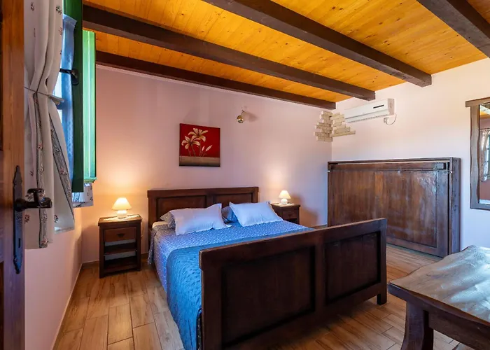 Stone Tea With Pool *